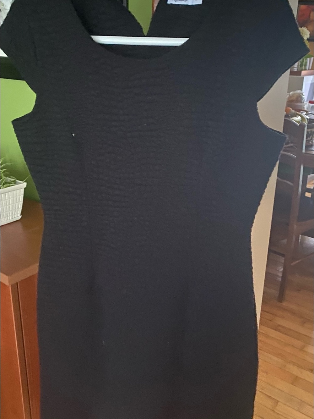 Reitmans Black Textured Cap-Sleeve Midi Dress